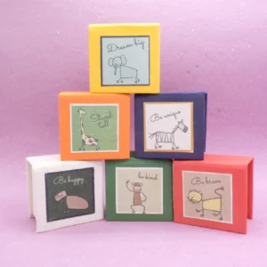 Cubo piccolo da scrivania in carta di cacca di elefante animali selvatici