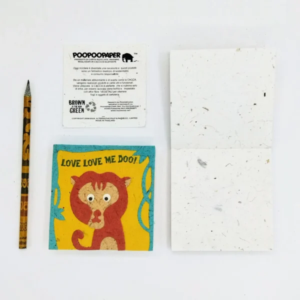 Blocco per appunti con fogli in cacca di elefante linea ANIMAL FACE misure 10x10x3 cm