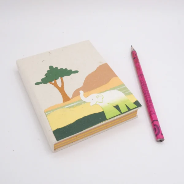 Quaderno medio in carta di cacca di elefante 10x13 cm