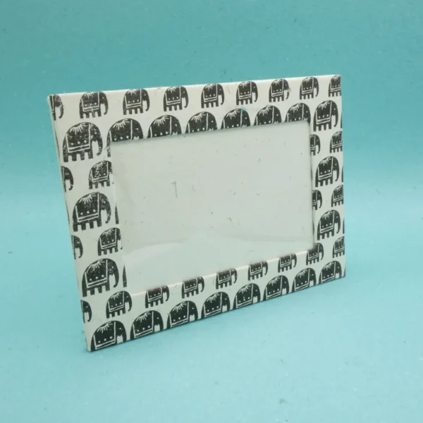 Cornice portafoto in carta di cacca di elefante Black and White 14x9