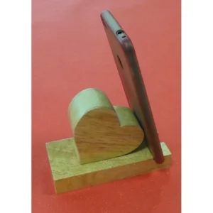 Portacellulare da tavolo a forma di cuore in legno